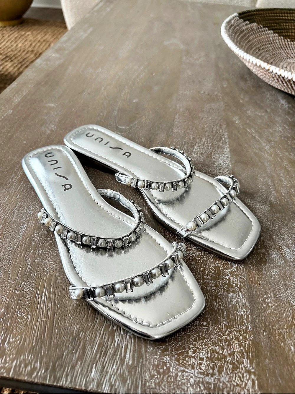 unisa Unsarai Embellished Flat Sandals Silver US 8.5